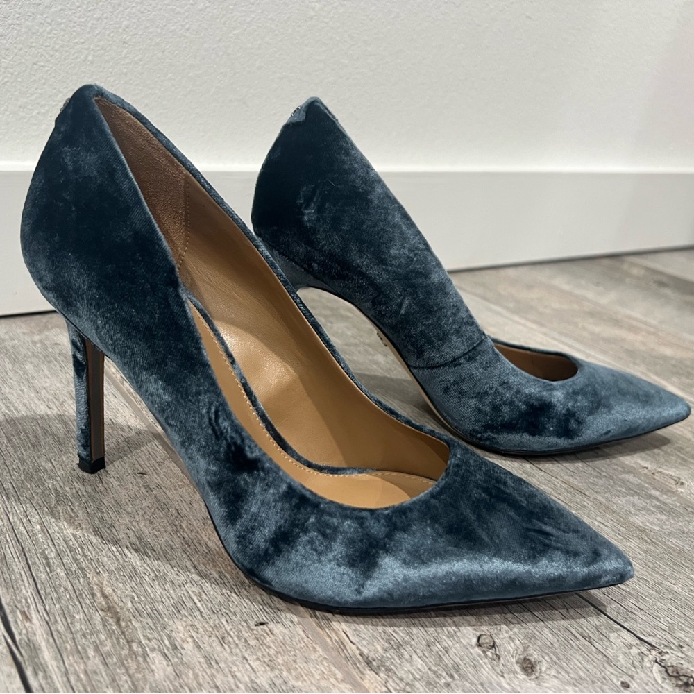 Sam Edelman Blue Velvet Pointed Toe Stiletto Pumps Size 6.5W - Minimal Wear